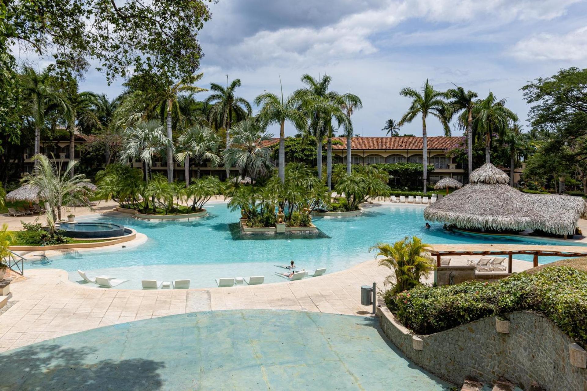 Matapalo 103- 2 Bedroom Poolside Condo At Tamarindo Dış mekan fotoğraf